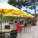 假日公园 Azureva Club Les Bains 龙斯莱班