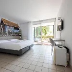 假日公园 Azureva Club Les Bains 龙斯莱班