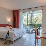 Azureva Club Les Bains 4*