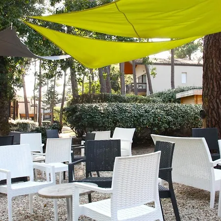 Azureva Club Les Bains Semesterpark Ronce-les-Bains