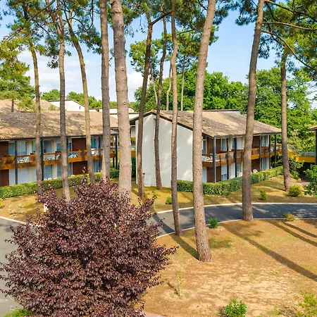 Azureva Club Les Bains 4*