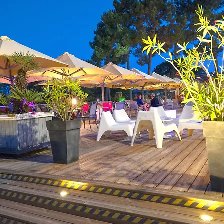 База отдыха Azureva Club Les Bains Ронс-ле-Бен