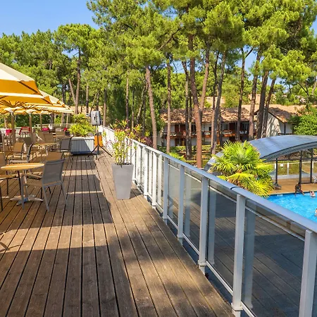 Azureva Club Les Bains