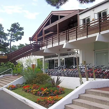 Azureva Club Les Bains Ronce-les-Bains