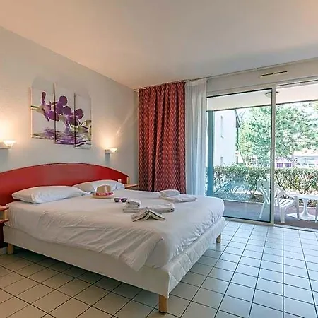 Azureva Club Les Bains Prázdninový areál 4*