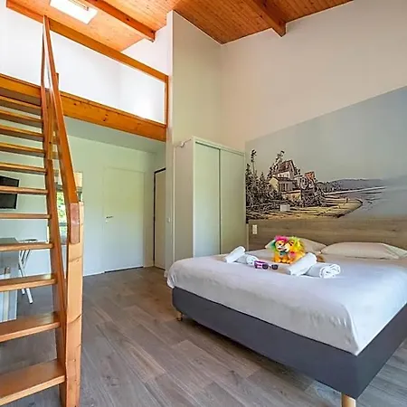 Prázdninový areál Azureva Club Les Bains Ronce-les-Bains