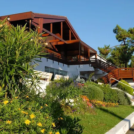 База отдыха Azureva Club Les Bains 4*