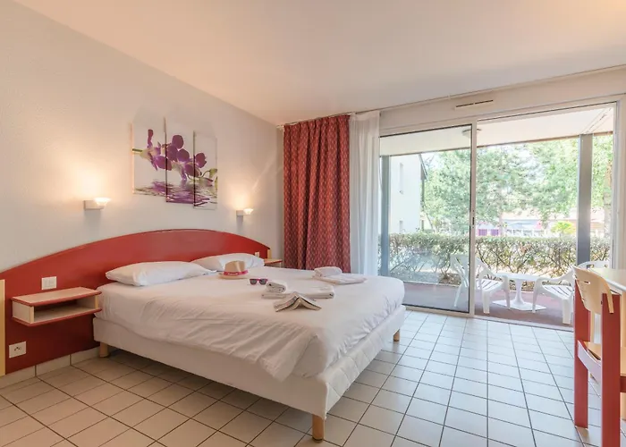 Azureva Club Les Bains Village de vacances