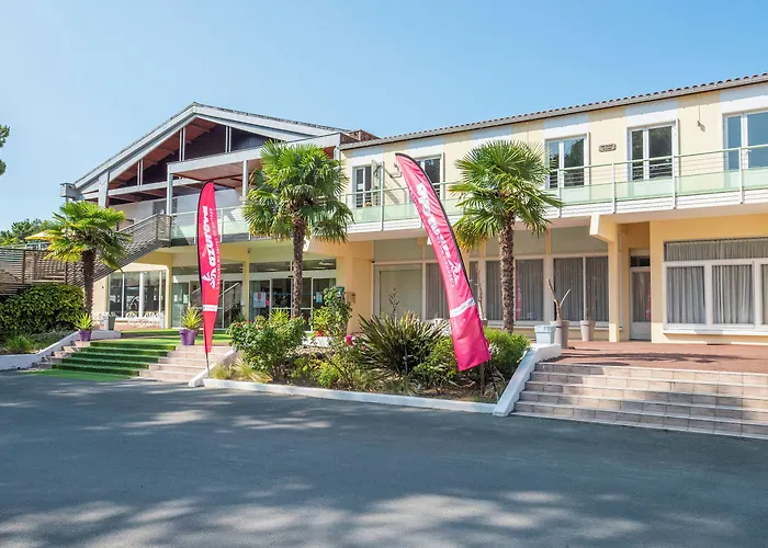 Parque de vacaciones Azureva Club Les Bains 4*